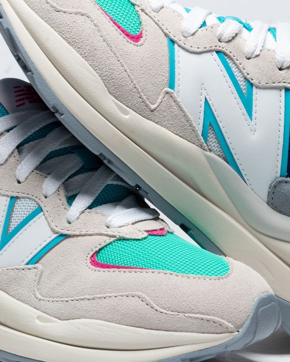 WMNS 57/40