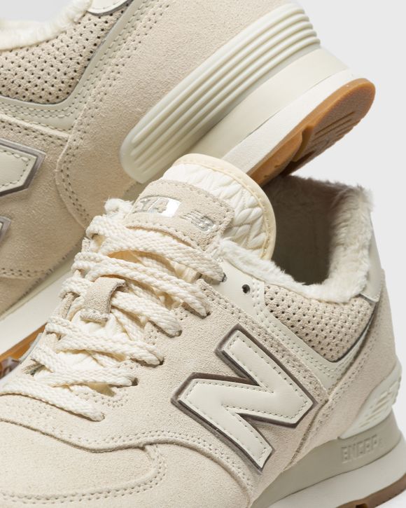 WMNS 574