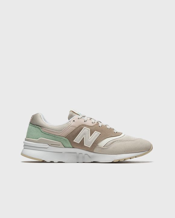 WMNS 997