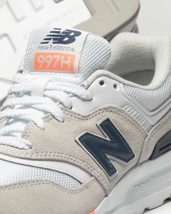 WMNS 997