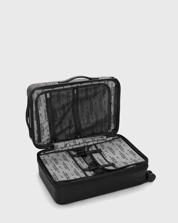 HARDSHELL LUGGAGE SUITCASE 22IN 
