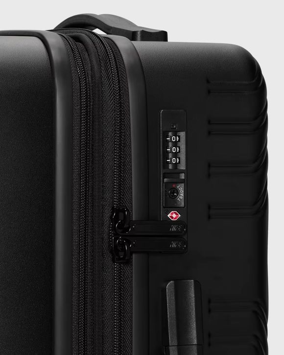 HARDSHELL LUGGAGE SUITCASE 29IN 