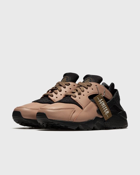 Air Huarache LE