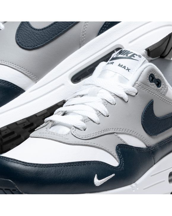 air max 1 lv8