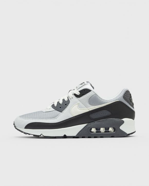 AIR MAX III