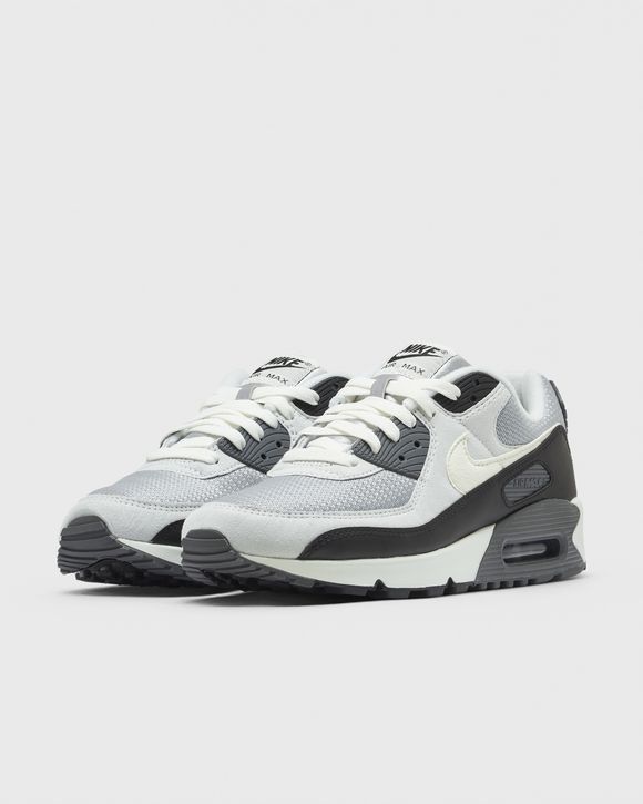 AIR MAX III