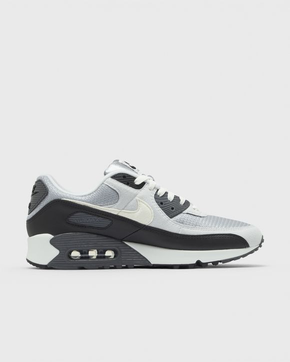 AIR MAX III