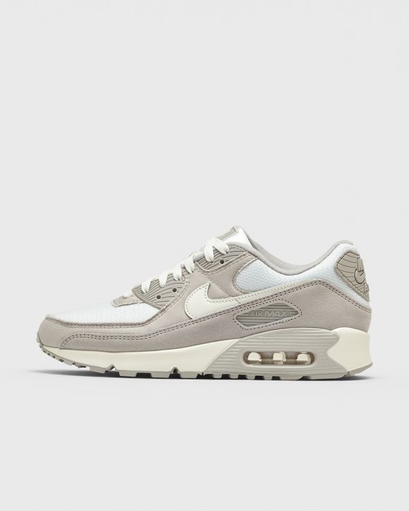 AIR MAX III