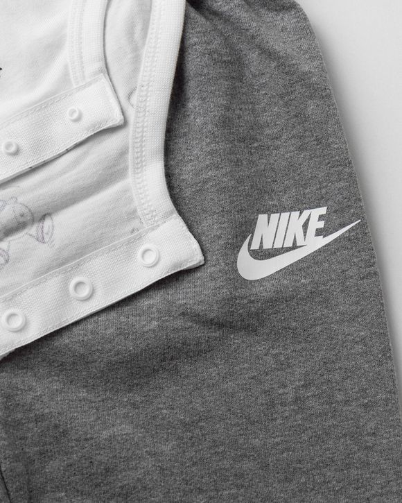 B NSW NIKEMOJI LS BSPS