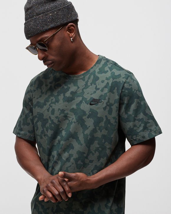 Club Tee