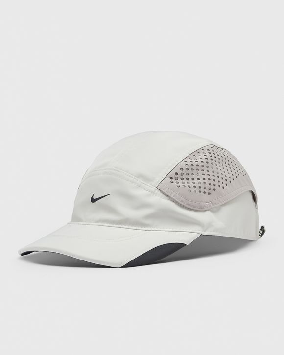 FLY CAP CB TECH