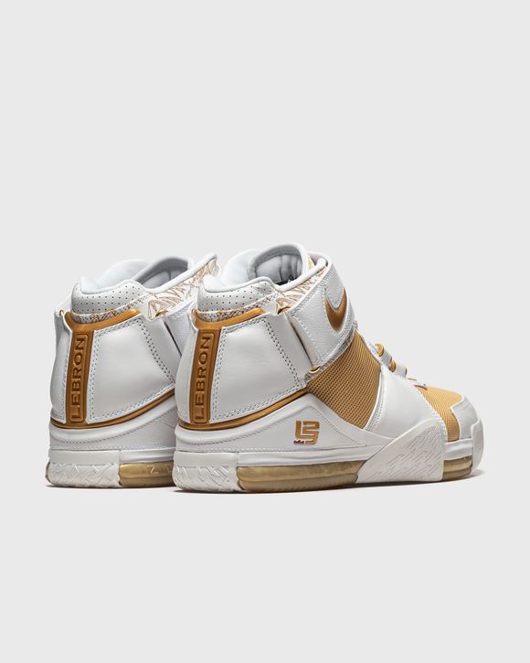 LeBron 2 "Maccabi"