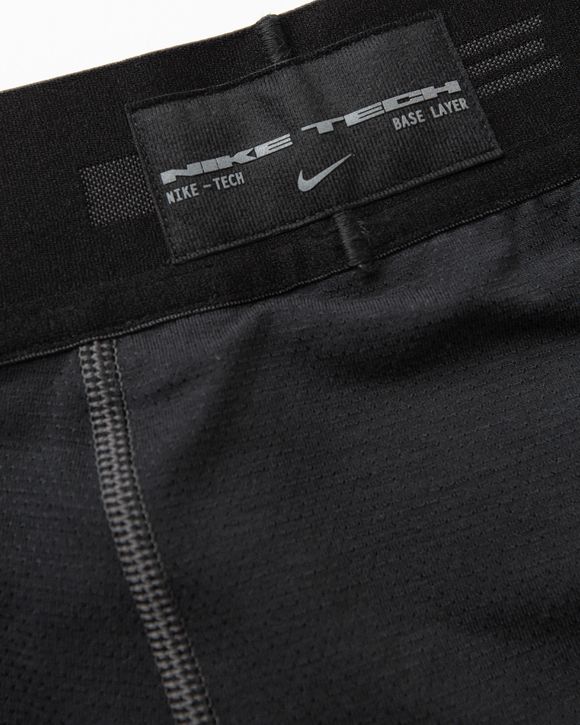 M NK TCH PRO SHORT LAYER