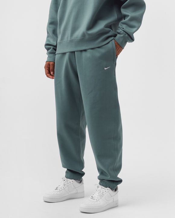 NIKELAB Solo Swoosh Fleece Pant