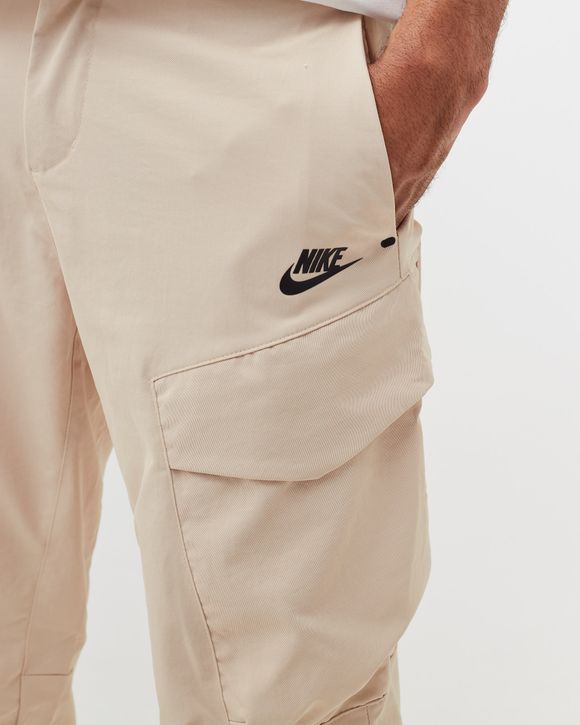 Tech Essentials Woven Unlined Cargo Pants