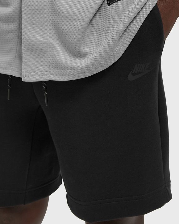 TECH FLC SHORT