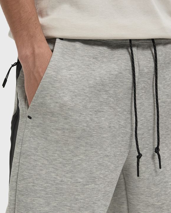 TECH FLC SHORT