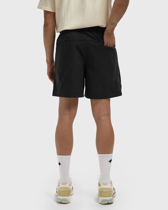 TECH WOVEN SHORT