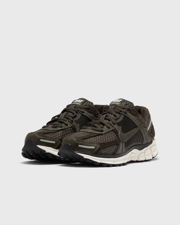W NIKE ZOOM VOMERO 5