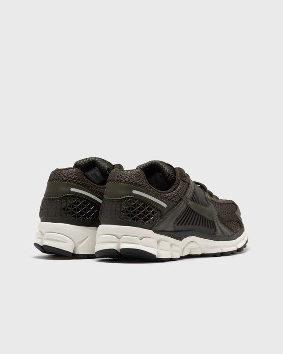 W NIKE ZOOM VOMERO 5
