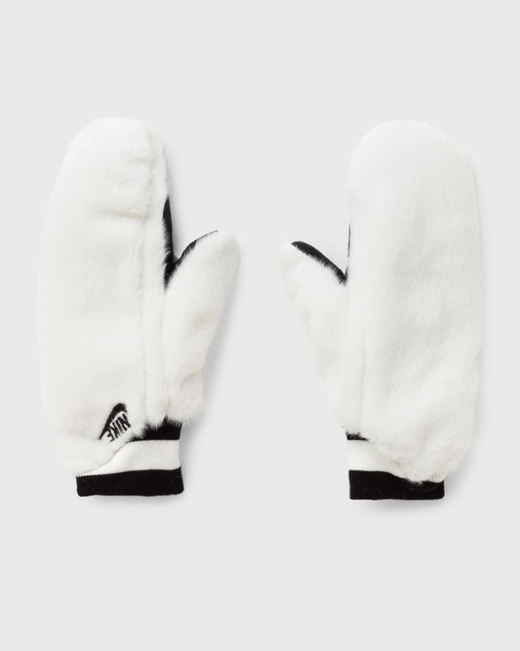 WARM MITTENS