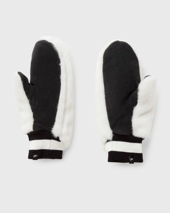 WARM MITTENS