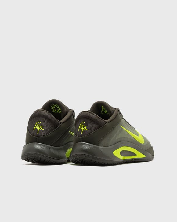 WMNS A'One