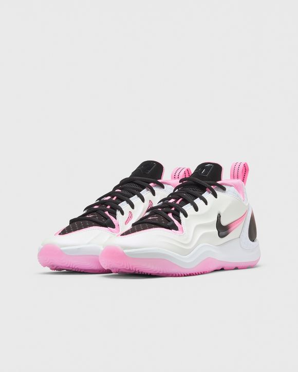 WMNS A'TWO