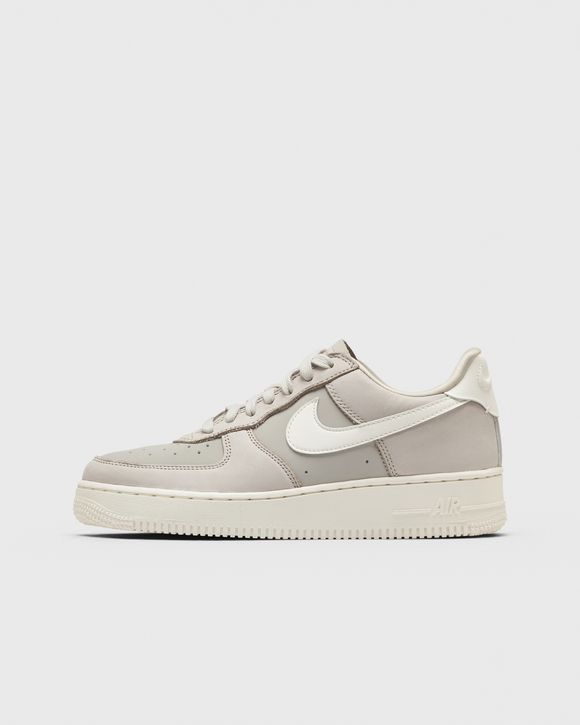 WMNS AIR FORCE 1 RETRO PRM ESS