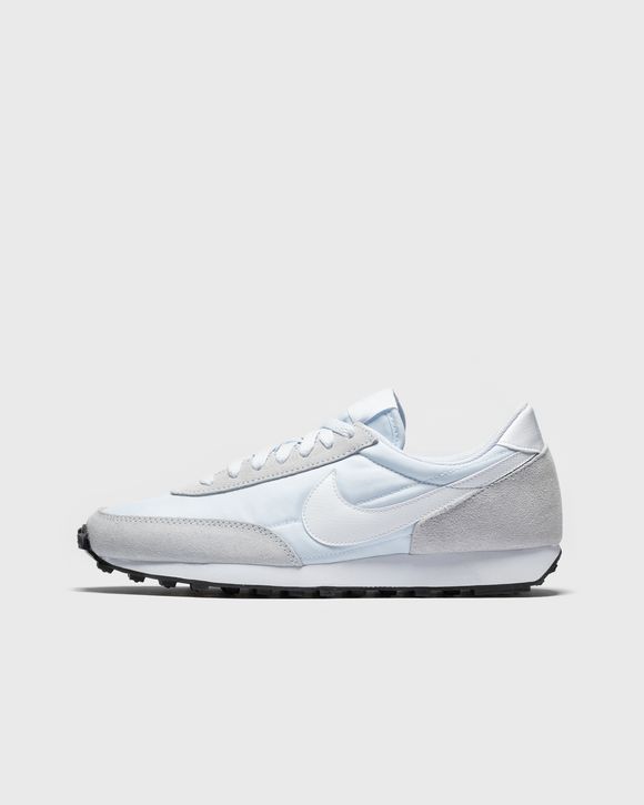 WMNS Daybreak