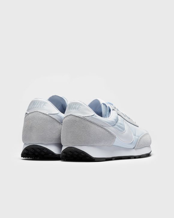 WMNS Daybreak