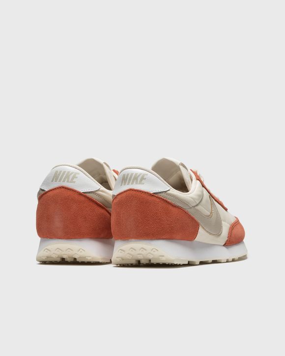 WMNS Daybreak