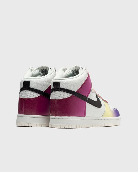 WMNS DUNK HIGH