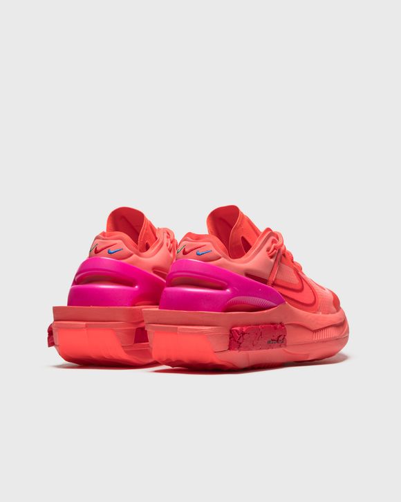 WMNS Fontanka Edge