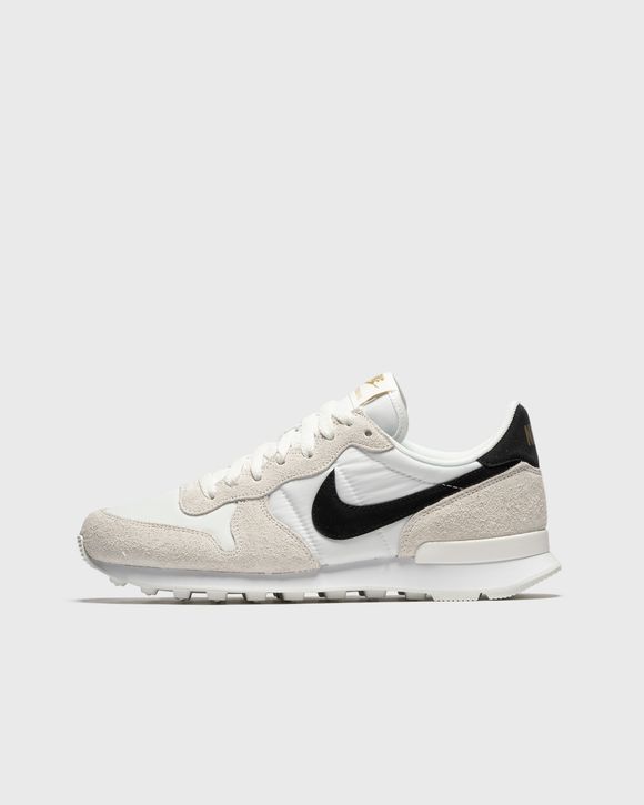 WMNS Internationalist