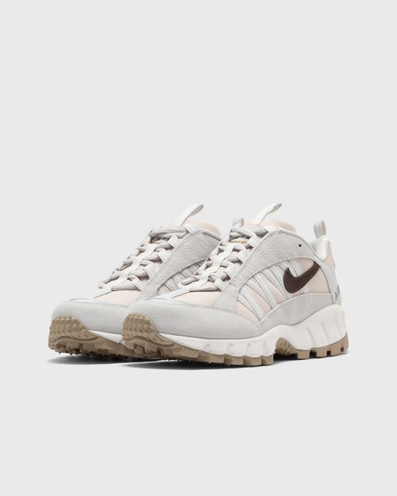 WMNS NIKE AIR HUMARA SE