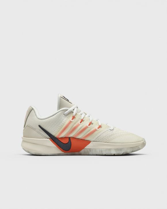 WMNS SABRINA 3