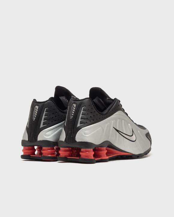 WMNS Shox R4
