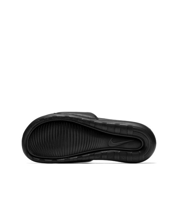 WMNS Victori One
