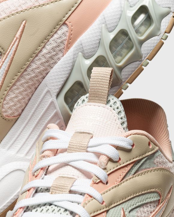 WMNS Zoom Air Fire