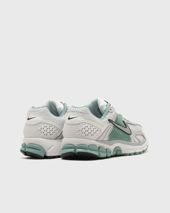 WMNS Zoom Vomero 5