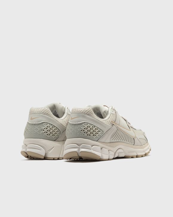 WMNS ZOOM VOMERO 5