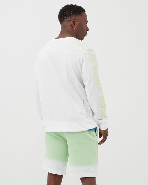 WORLD TOUR LONGSLEEVE
