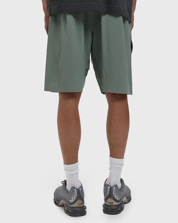 LATITUDE VEIL SHORT