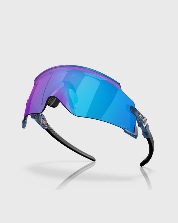 OAKLEY KATO