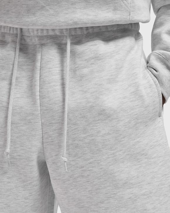 Established works bold sweat short