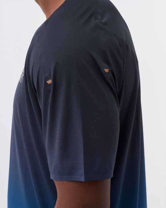 ON X LOEWE PERFORMANCE TEE