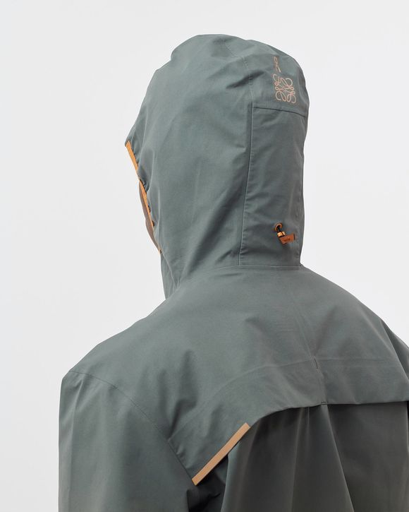 ON X LOEWE WATERPROOF ANORAK