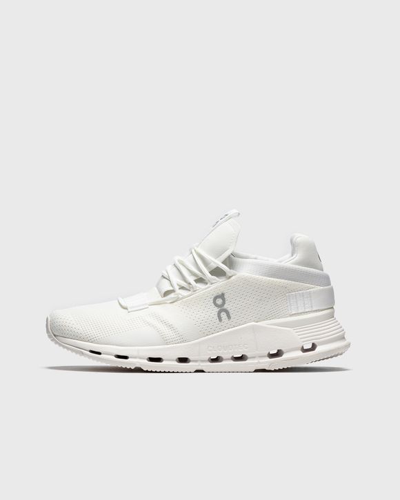WMNS Cloudnova