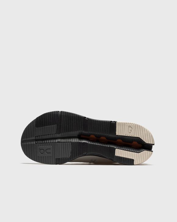 WMNS Cloudnova